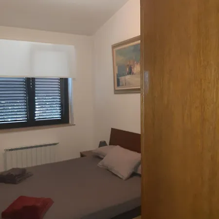 Apartma Ernestino *
