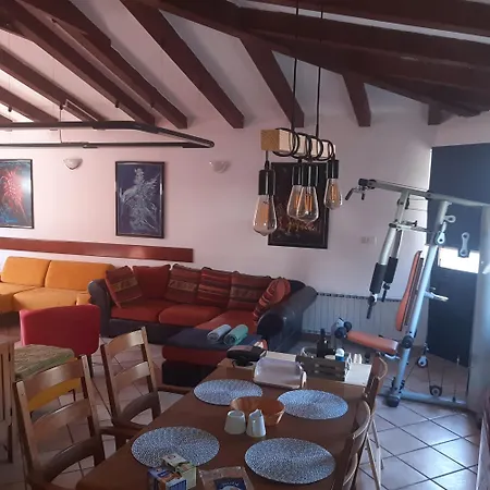 Apartment Apartma Ernestino *