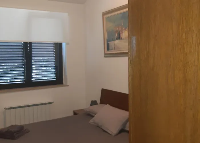 Apartma Ernestino *